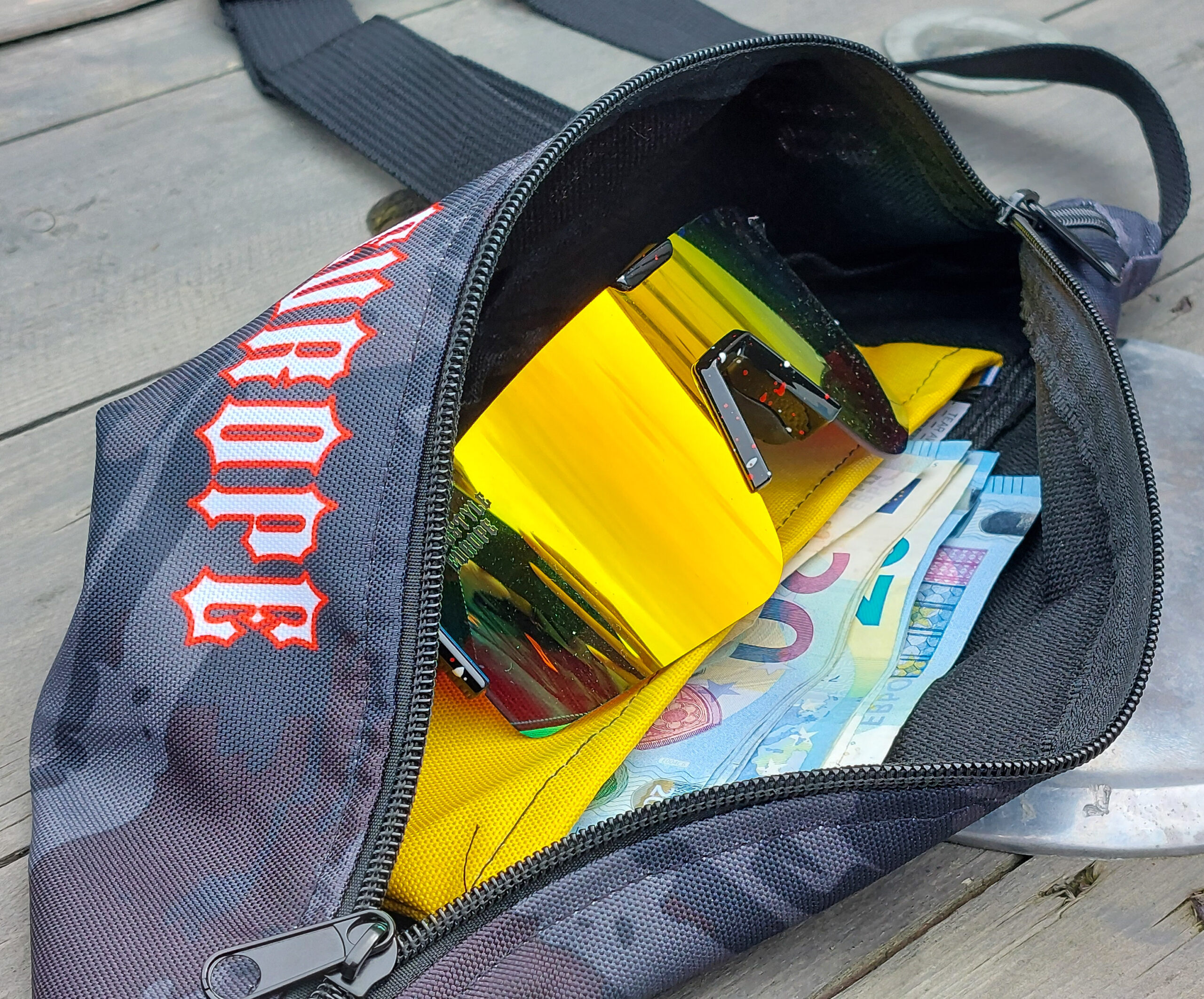 Party Pack - Image 7